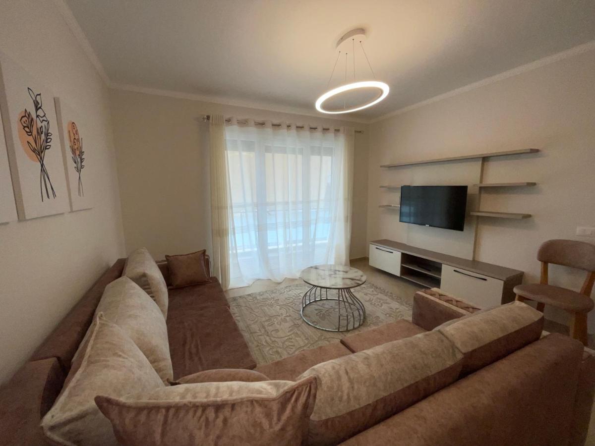 Peak Apartment Modern Durres City Centre #2 Eksteriør billede
