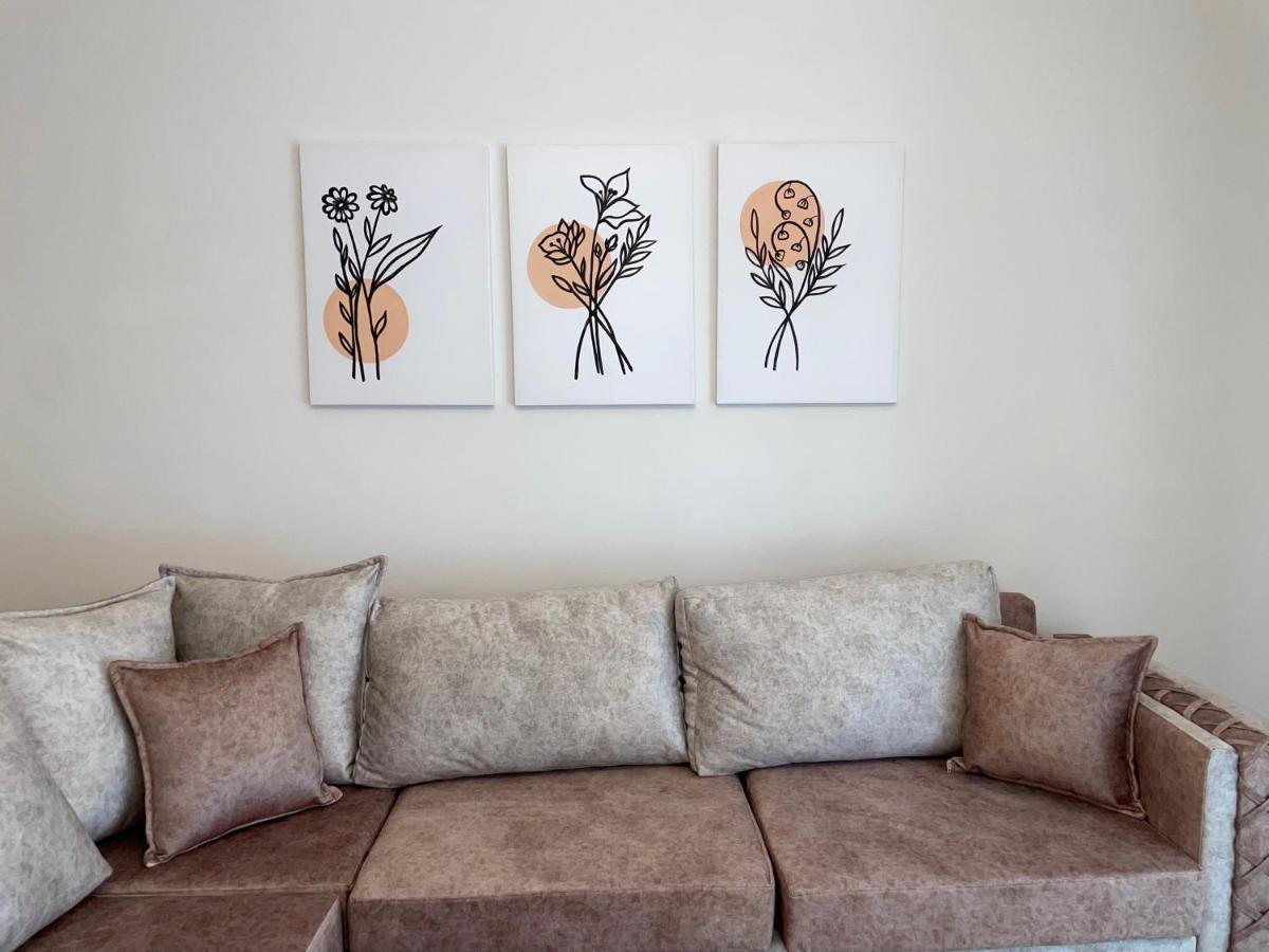 Peak Apartment Modern Durres City Centre #2 Eksteriør billede