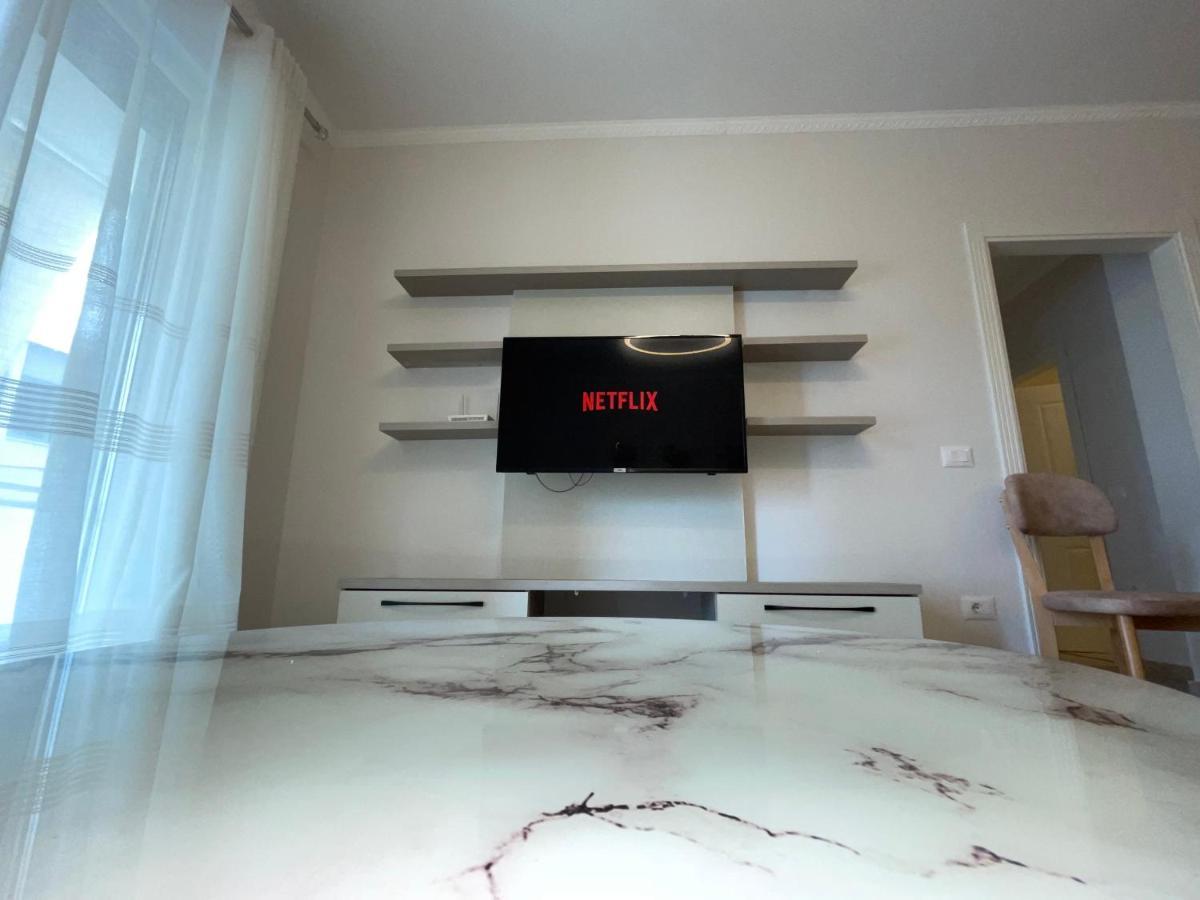 Peak Apartment Modern Durres City Centre #2 Eksteriør billede