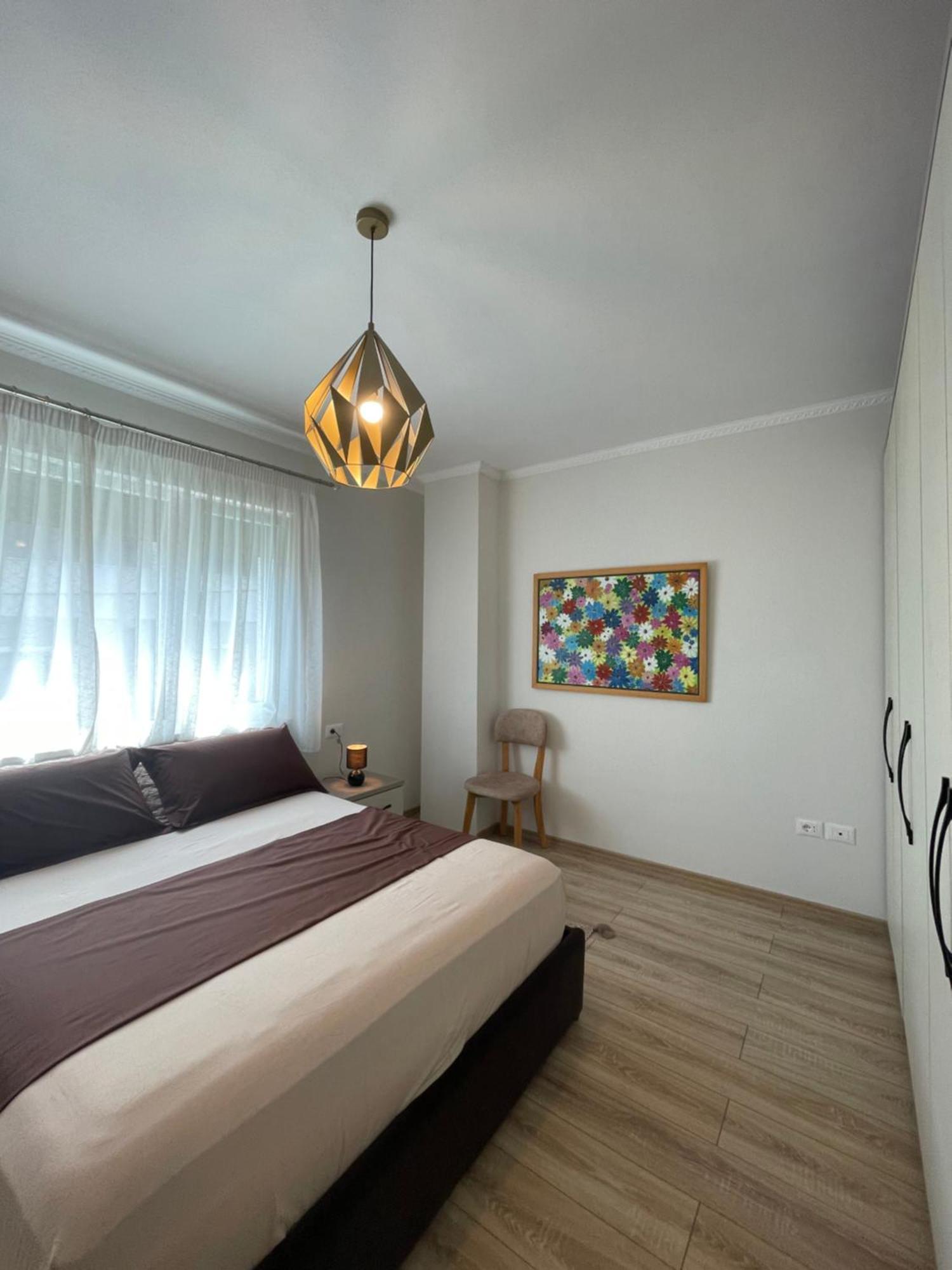 Peak Apartment Modern Durres City Centre #2 Eksteriør billede